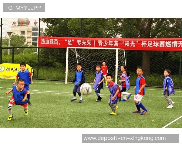 足球精英训练营助力青少年成长成才的全面发展计划